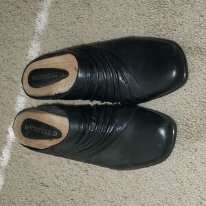 Michelle D 8 cushy footbed slip on mule